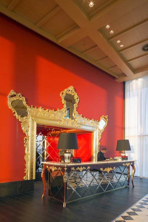 Royal Obidos Scenic Resort Praia del Rei Εξωτερικό φωτογραφία The reception desk at the Mandarin Oriental, Munich