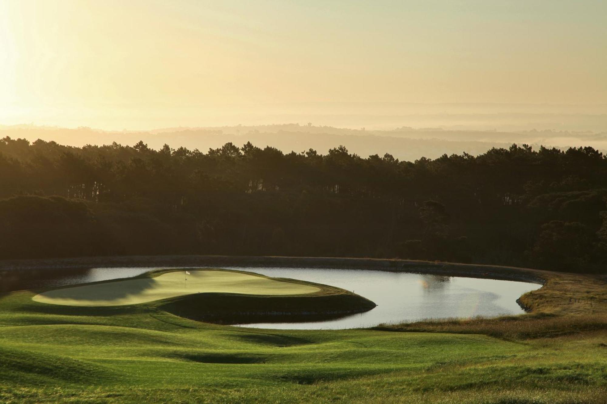 Royal Obidos Scenic Resort Praia del Rei Εξωτερικό φωτογραφία 18th hole at the Links at Spanish Bay