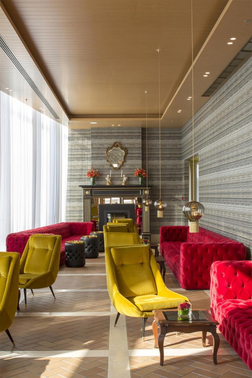 Royal Obidos Scenic Resort Praia del Rei Εξωτερικό φωτογραφία The Lounge at the 100 Queen's Gate